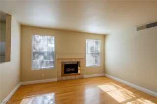 Photo #2: 2544175 Listing