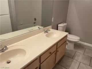 Photo #5: 2544177 Listing 