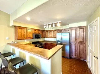 Photo #6: 2544214 Listing 