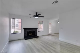 Photo #4: 2544228 Listing 