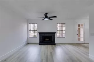 Photo #5: 2544228 Listing 