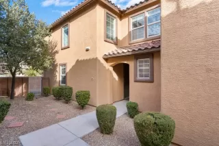 Photo #1: 2544231 Listing