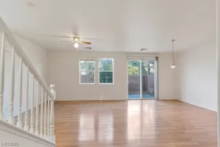 Photo #2: 2544231 Listing