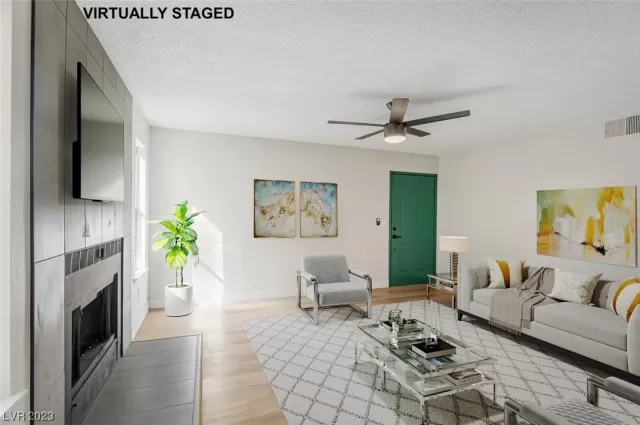 MLS: 2544232 Condo For Sale