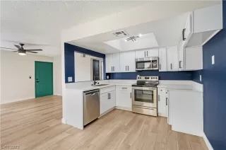 Photo #2: 2544232 Listing