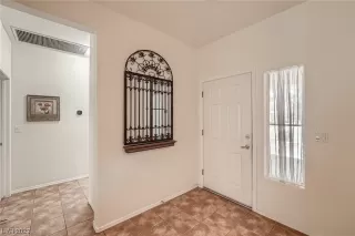 Photo #3: 2544235 Listing