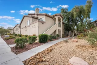 Photo #4: 2544239 Listing 