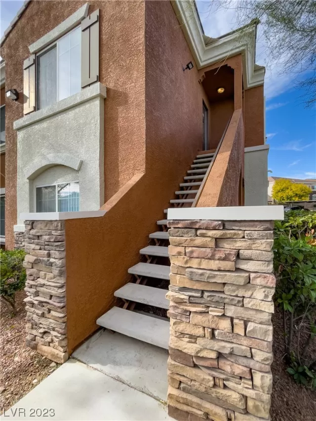 MLS: 2544241 Condo For Sale