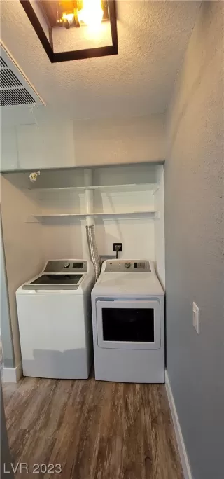 Photo #3: 2544283 Listing 