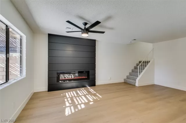 MLS: 2544299 Condo For Sale