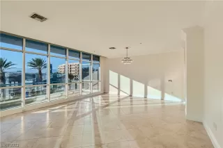 Photo #1: 2544312 Listing