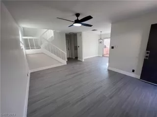 Photo #2: 2544328 Listing 