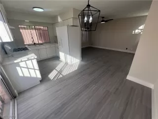 Photo #6: 2544328 Listing 