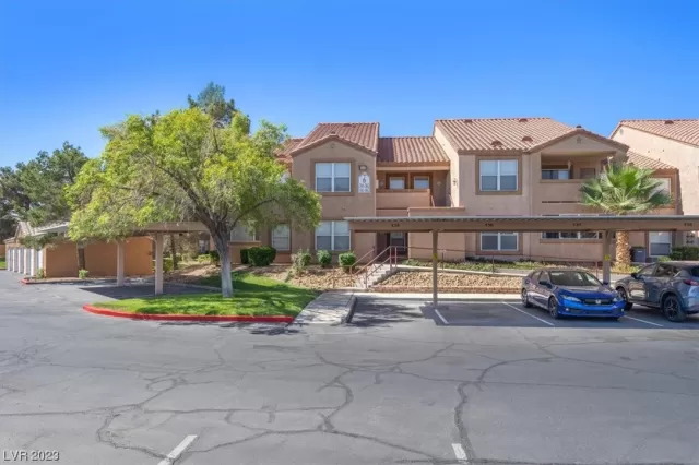 MLS: 2544345 Condo For Sale