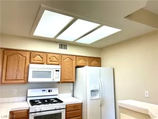 Photo #2: 2544346 Listing 