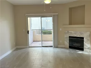 Photo #4: 2544346 Listing 