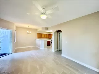 Photo #6: 2544346 Listing 