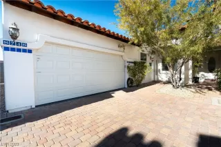 Photo #2: 2544380 Listing 