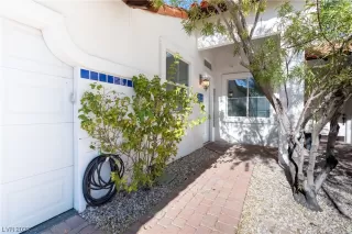 Photo #3: 2544380 Listing 