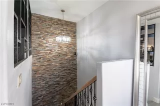 Photo #3: 2544396 Listing 