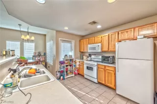 Photo #3: 2544438 Listing 