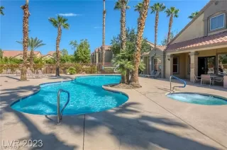 Photo #1: 2544466 Listing