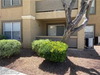 Photo #3: 2544466 Listing