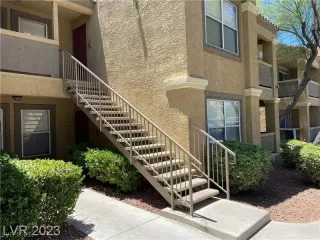 Photo #4: 2544466 Listing