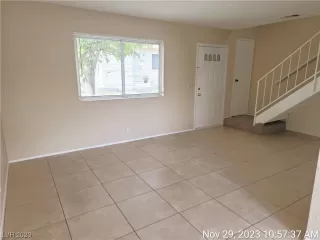 Photo #5: 2544491 Listing 