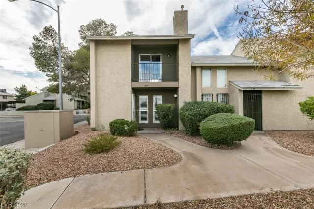 MLS: 2544493 Condo For Sale