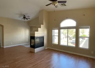 Photo #4: 2544496 Listing 