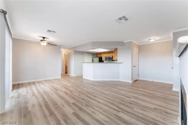 MLS: 2544523 Condo For Sale