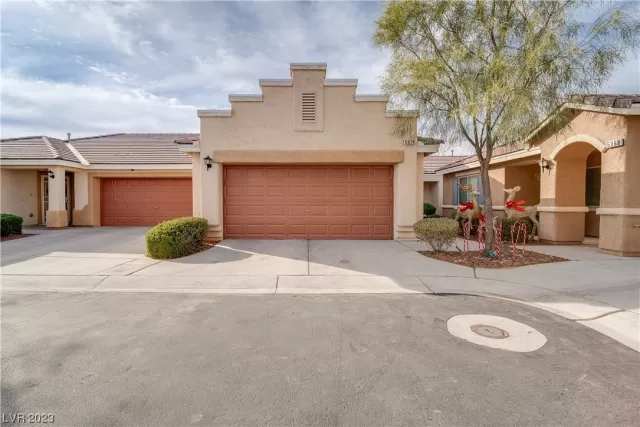 MLS: 2544531 Condo For Sale