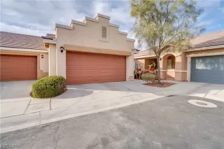 Photo #1: 2544531 Listing