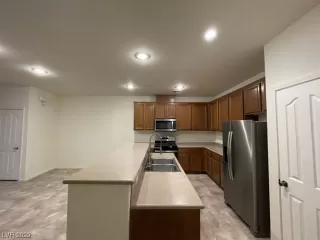 Photo #6: 2544614 Listing 