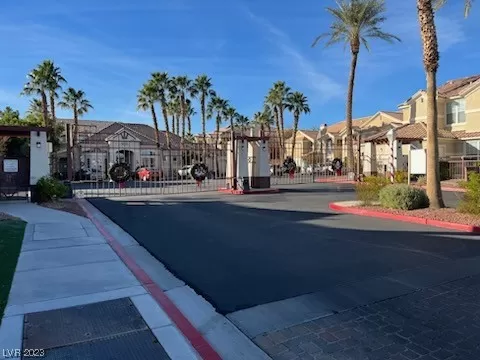 MLS: 2544638 Condo For Sale
