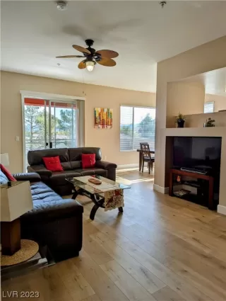 Photo #2: 2544660 Listing 