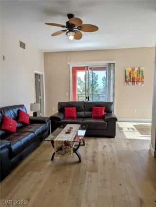 Photo #4: 2544660 Listing 