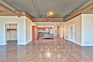 Photo #1: 2544664 Listing