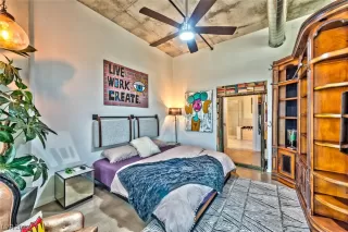 Photo #6: 2544664 Listing