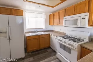 Photo #4: 2544682 Listing 