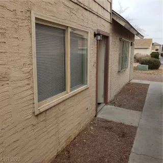 Photo #3: 2544693 Listing 