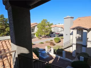 Photo #3: 2544736 Listing