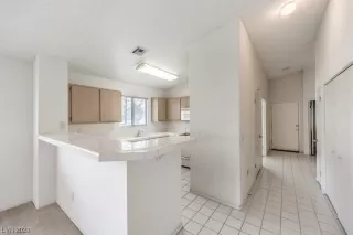 Photo #6: 2544740 Listing 