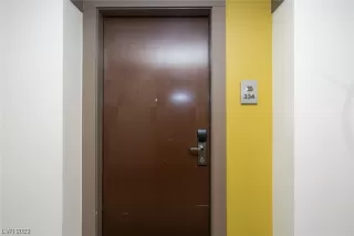 Photo #1: 2544764 Listing 