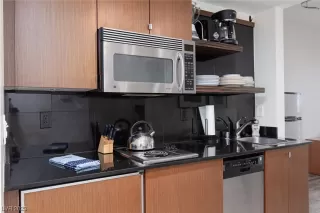 Photo #6: 2544764 Listing 