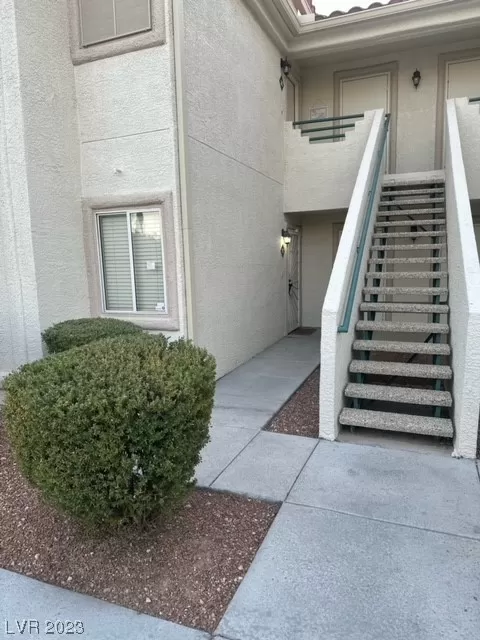 MLS: 2544775 Condo For Sale