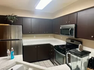 Photo #3: 2544775 Listing 