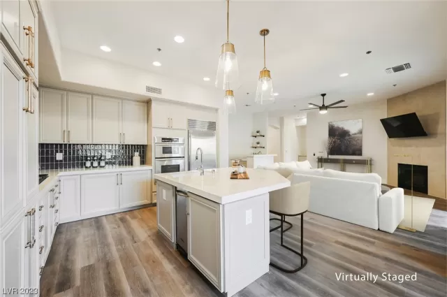 MLS: 2544778 Condo For Sale