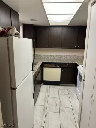 Photo #1: 2544817 Listing 